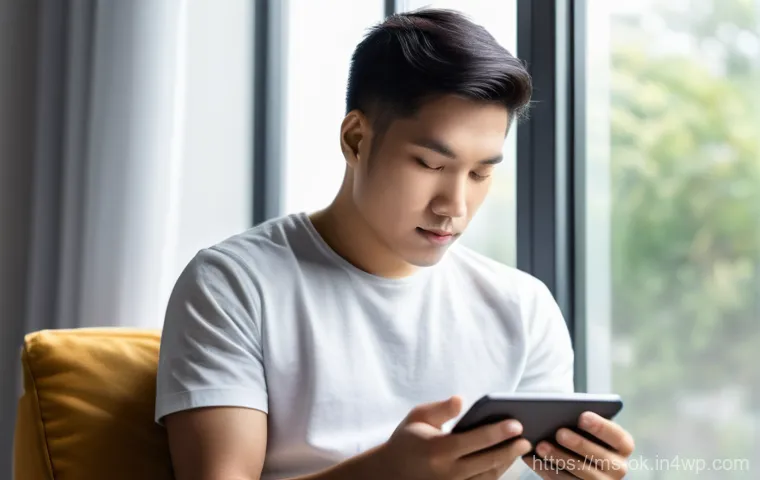 소중한 하루 기록하기 - **Joyful Digital Journaling at a Cafe**
"A young Malay woman, dressed in a modest yet stylish ca... 소중한 하루 기록하기 - **Joyful Digital Journaling at a Cafe**
"A young Malay woman, dressed in a modest yet stylish ca...